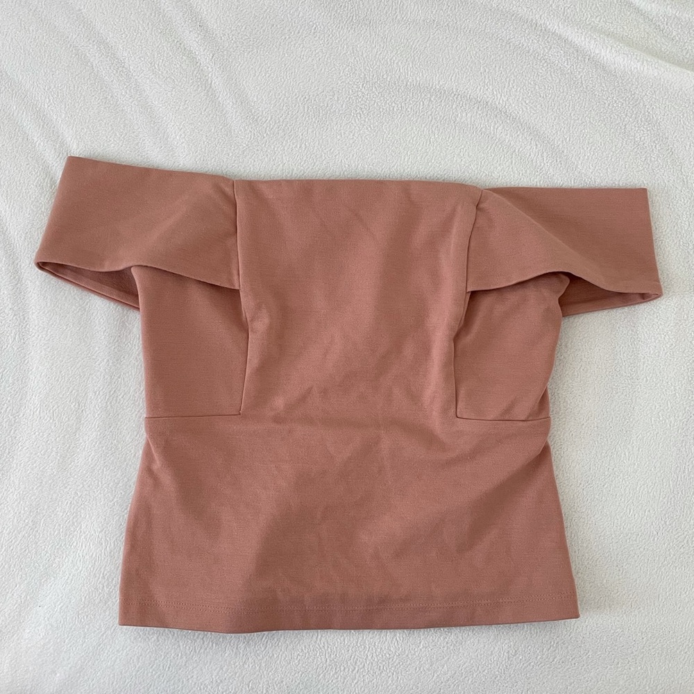 Deletta off the shoulder top